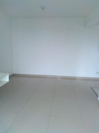 Imagem Apartamento com 2 Quartos para Alugar, 120 m² em Vila Jacuí - São Paulo Imagem Apartamento com 2 Quartos para Alugar, 120 m² em Vila Jacuí - São Paulo