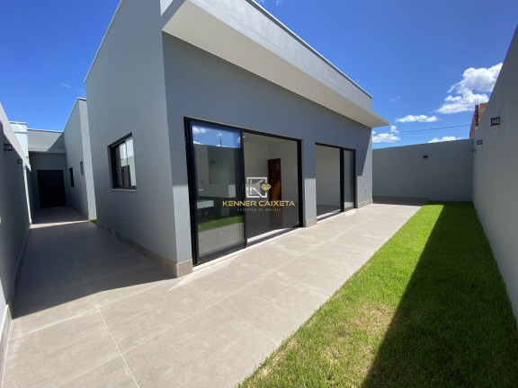 Casa com 3 Quartos à Venda, 182 m² em Campos Elíseos - Patos De Minas