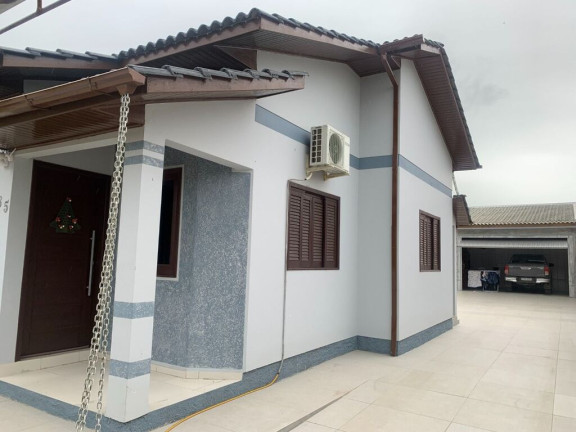 Imagem Casa com 3 Quartos à Venda, 135 m² em Operária - Araranguá
