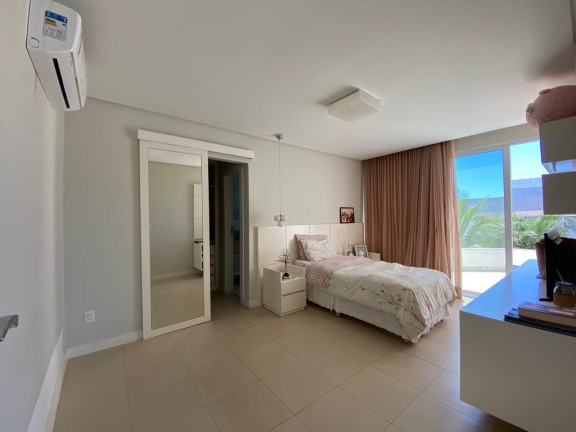Imagem Casa com 5 Quartos à Venda, 380 m² em Alphaville I - Salvador Imagem Casa com 5 Quartos à Venda, 380 m² em Alphaville I - Salvador
