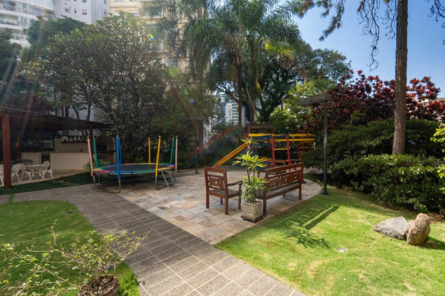 Imagem Apartamento com 3 Quartos à Venda, 128 m² em Cerqueira César - São Paulo Imagem Apartamento com 3 Quartos à Venda, 128 m² em Cerqueira César - São Paulo