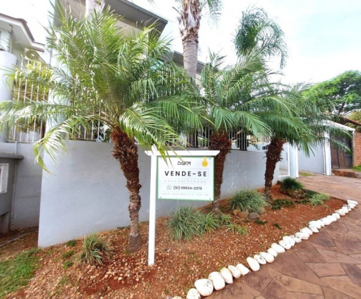 Imagem Casa com 3 Quartos à Venda, 280 m²