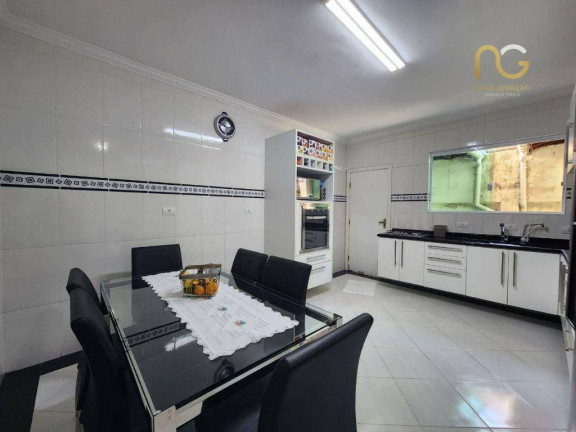 Imagem Sobrado com 3 Quartos à Venda, 121 m² em Balneário Pires - Praia Grande Imagem Sobrado com 3 Quartos à Venda, 121 m² em Balneário Pires - Praia Grande