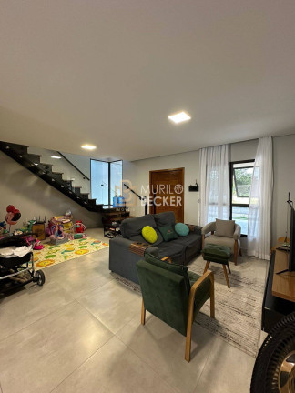 Casa com 4 Quartos à Venda, 212 m² em Centro - Jacareí