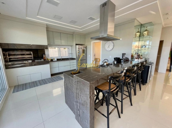 Imagem Casa de Condomínio com 4 Quartos à Venda, 466 m² em Centro - Xangri-la