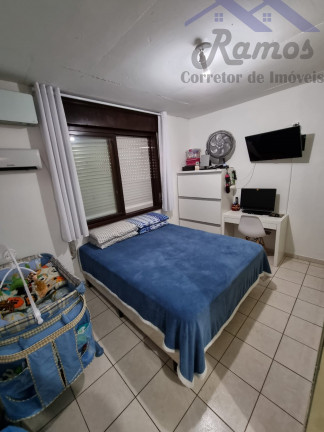 Imagem Imóvel com 2 Quartos à Venda, 54 m² em Cavalhada - Porto Alegre
