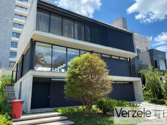 Casa com 4 Quartos à Venda, 680 m² em Praia Brava - Itajaí