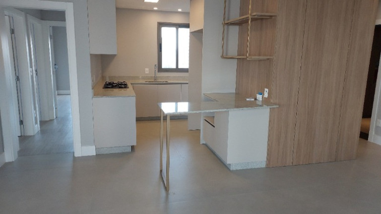 Imagem Apartamento com 3 Quartos à Venda, 143 m² em Centro - Balneário Camboriú Imagem Apartamento com 3 Quartos à Venda, 143 m² em Centro - Balneário Camboriú