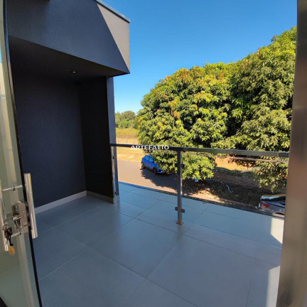 Imagem Sobrado com 2 Quartos à Venda, 130 m²