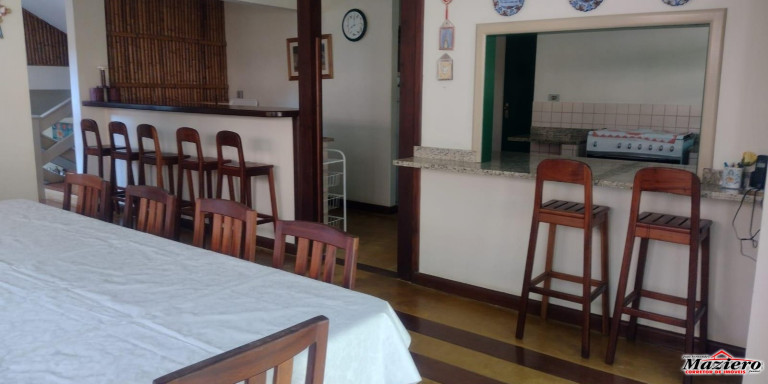 Imagem Casa com 6 Quartos para Temporada, 250 m² em Tenório - Ubatuba Imagem Casa com 6 Quartos para Temporada, 250 m² em Tenório - Ubatuba