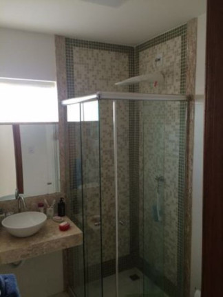 Imagem Casa com 5 Quartos à Venda, 220 m² em Estrada Do  Coco - Camaçari