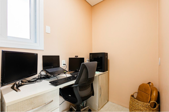 Imagem Apartamento com 2 Quartos à Venda, 76 m² em Petrópolis - Porto Alegre