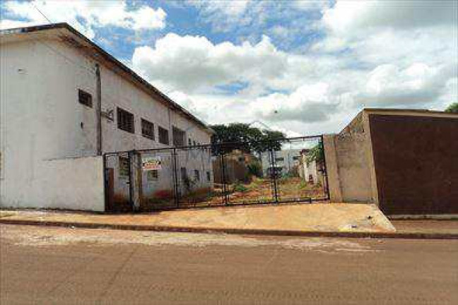 Imagem Imóvel Comercial à Venda, 2.100 m² em Cachoeira De Emas - Pirassununga Imagem Imóvel Comercial à Venda, 2.100 m² em Cachoeira De Emas - Pirassununga
