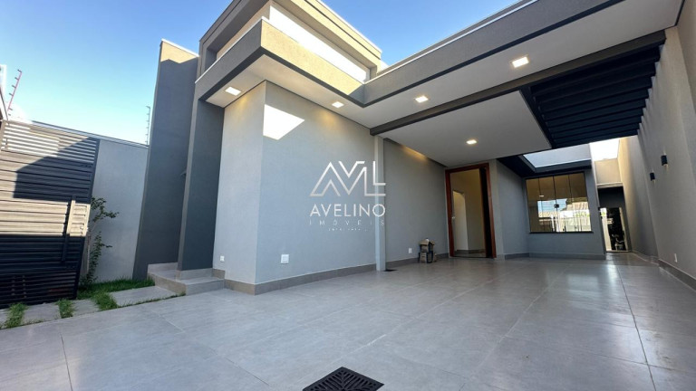 Casa com 4 Quartos à Venda, 122 m² em Parque Residencial Rita Vieira - Campo Grande