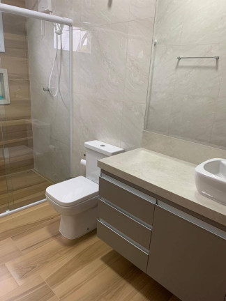 Imagem Casa com 4 Quartos à Venda, 760 m² em Taubaté Imagem Casa com 4 Quartos à Venda, 760 m² em Taubaté