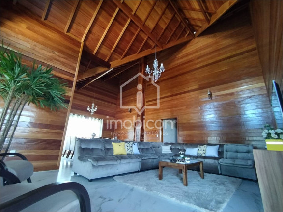 Imagem Casa com 3 Quartos à Venda, 300 m² em Ayrton Senna - Vitória Da Conquista Imagem Casa com 3 Quartos à Venda, 300 m² em Ayrton Senna - Vitória Da Conquista