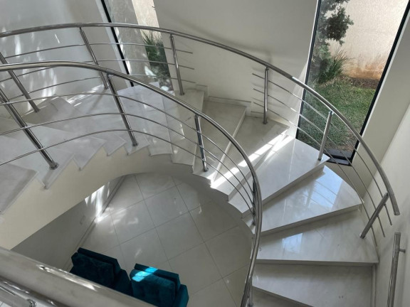 Imagem Sobrado com 4 Quartos à Venda, 340 m² em Jardim Residencial Suzano - Suzano Imagem Sobrado com 4 Quartos à Venda, 340 m² em Jardim Residencial Suzano - Suzano