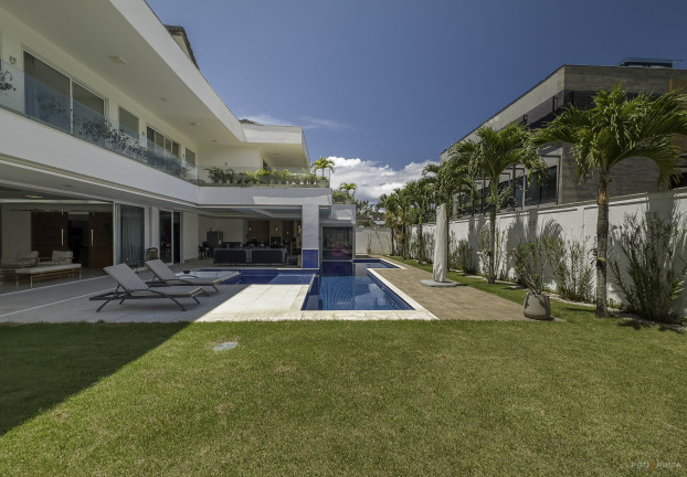 Imagem Casa de Condomínio com 6 Quartos à Venda, 900 m² em Barra Da Tijuca - Rio De Janeiro Imagem Casa de Condomínio com 6 Quartos à Venda, 900 m² em Barra Da Tijuca - Rio De Janeiro
