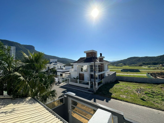 Imagem Casa com 3 Quartos à Venda, 206 m² em Pedra Branca - Palhoça