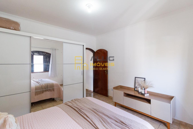 Imagem Casa com 3 Quartos à Venda, 180 m² em Remédios - Osasco