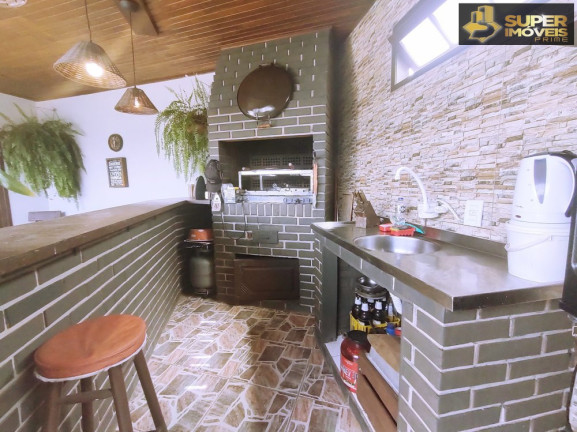 Imagem Casa com 5 Quartos à Venda, 256 m² em Três Vendas - Pelotas Imagem Casa com 5 Quartos à Venda, 256 m² em Três Vendas - Pelotas