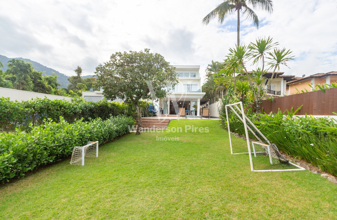 Imagem Casa com 6 Quartos à Venda, 364 m² em Juquehy - São Sebastião Imagem Casa com 6 Quartos à Venda, 364 m² em Juquehy - São Sebastião