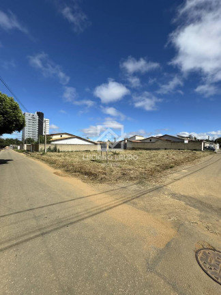 Terreno à Venda, 396 m² em Candeias - Vitória Da Conquista