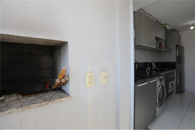 Imagem Imóvel com 2 Quartos à Venda,  em Jardim Carvalho - Porto Alegre