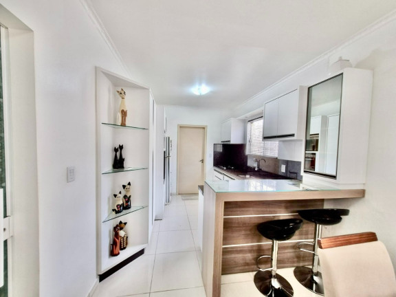 Imagem Casa com 4 Quartos à Venda, 228 m² em Barreiros - São José Imagem Casa com 4 Quartos à Venda, 228 m² em Barreiros - São José