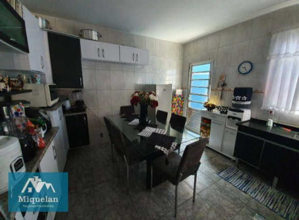 Imagem Sobrado com 5 Quartos à Venda, 200 m² em Itaquera - São Paulo Imagem Sobrado com 5 Quartos à Venda, 200 m² em Itaquera - São Paulo