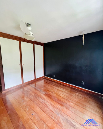Imagem Casa com 3 Quartos à Venda, 240 m² em Ingá - Niterói