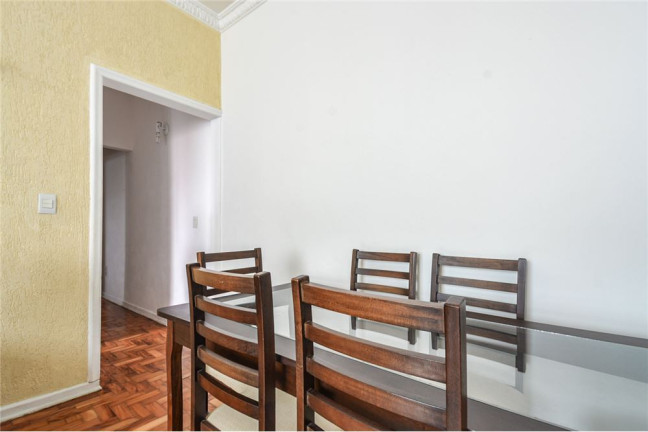 Imagem Imóvel com 2 Quartos à Venda, em Aclimação - São Paulo Imagem Imóvel com 2 Quartos à Venda, em Aclimação - São Paulo