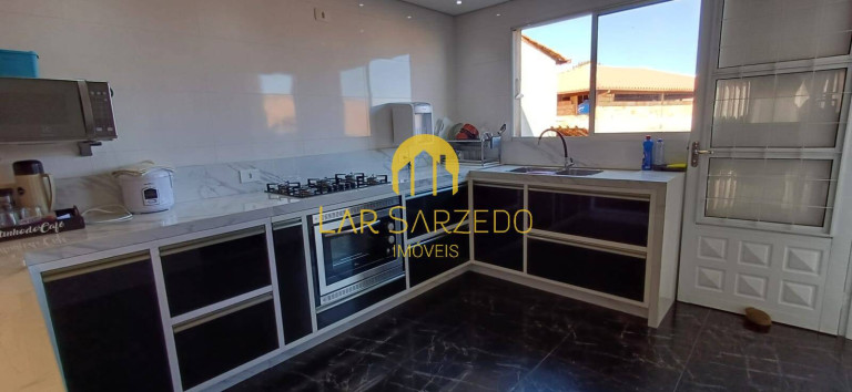 Imagem Casa com 3 Quartos à Venda, 200 m² em Petrovale - Betim Imagem Casa com 3 Quartos à Venda, 200 m² em Petrovale - Betim