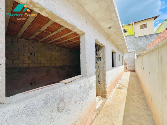 Imagem Casa com 2 Quartos à Venda, 67 m² em Jundiaizinho (terra Preta) - Mairiporã