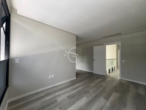 Imagem Casa com 3 Quartos à Venda, 160 m² em Saguaçu - Joinville Imagem Casa com 3 Quartos à Venda, 160 m² em Saguaçu - Joinville