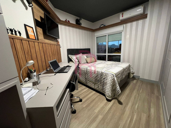 Imagem Apartamento com 3 Quartos à Venda, 120 m² em Centro - Balneário Camboriú Imagem Apartamento com 3 Quartos à Venda, 120 m² em Centro - Balneário Camboriú