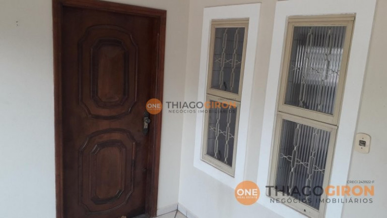 Imagem Sobrado com 3 Quartos para Alugar, 280 m² em Tv - Araçatuba Imagem Sobrado com 3 Quartos para Alugar, 280 m² em Tv - Araçatuba