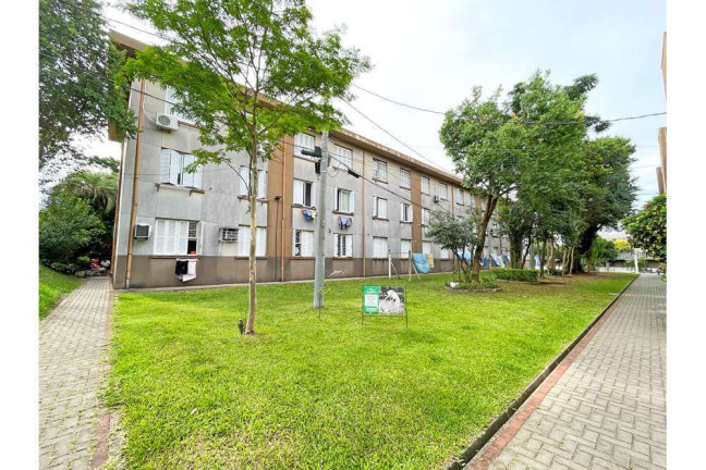 Imagem Imóvel com 2 Quartos à Venda,  em Partenon - Porto Alegre