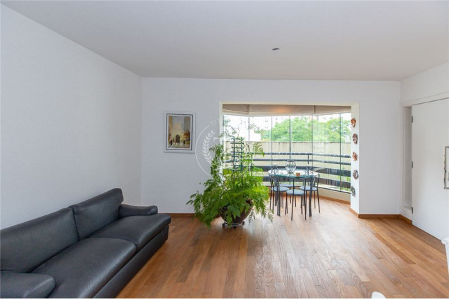 Imagem Apartamento com 3 Quartos à Venda, 121 m² em Real Parque - São Paulo Imagem Apartamento com 3 Quartos à Venda, 121 m² em Real Parque - São Paulo
