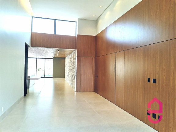 Imagem Sobrado com 4 Quartos à Venda, 384 m² em Avenida Toscana - Goiânia Imagem Sobrado com 4 Quartos à Venda, 384 m² em Avenida Toscana - Goiânia