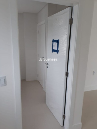 Imagem Imóvel com 3 Quartos à Venda, 123 m² em Centro - Balneário Camboriú