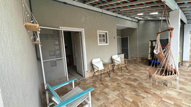 Imagem Casa com 3 Quartos à Venda, 264 m² em Praia Grande
