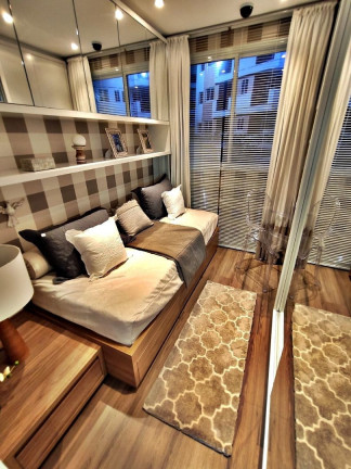 Imagem Apartamento com 2 Quartos à Venda, 50 m² em Capão Raso - Curitiba Imagem Apartamento com 2 Quartos à Venda, 50 m² em Capão Raso - Curitiba