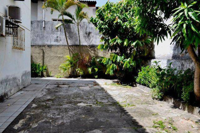 Imagem Casa à Venda ou Locação, 500 m² em Pituba - Salvador Imagem Casa à Venda ou Locação, 500 m² em Pituba - Salvador