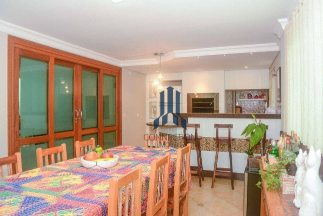 Imagem Casa com 3 Quartos à Venda, 379 m² em Santa Felicidade - Curitiba