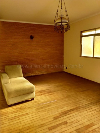 Casa com 6 Quartos à Venda, 328 m² em Vila Tibério - Ribeirão Preto