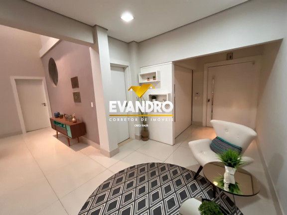 Imagem Casa com 3 Quartos à Venda, 450 m² em Jardim Das Américas - Cuiabá