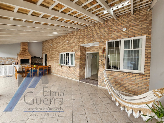Imagem Casa com 3 Quartos à Venda, 252 m² em Itaguá - Ubatuba
