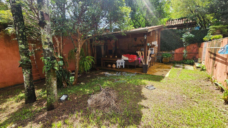 Imagem Casa com 3 Quartos à Venda, 252 m² em Jardim Marajoara - São Paulo Imagem Casa com 3 Quartos à Venda, 252 m² em Jardim Marajoara - São Paulo