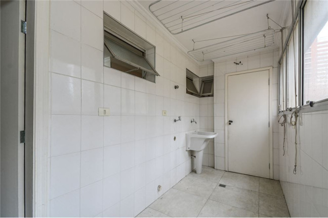 Imagem Apartamento com 3 Quartos à Venda, 161 m² em Moema - São Paulo